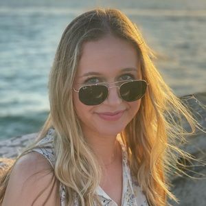 Meet your Posher, Marta